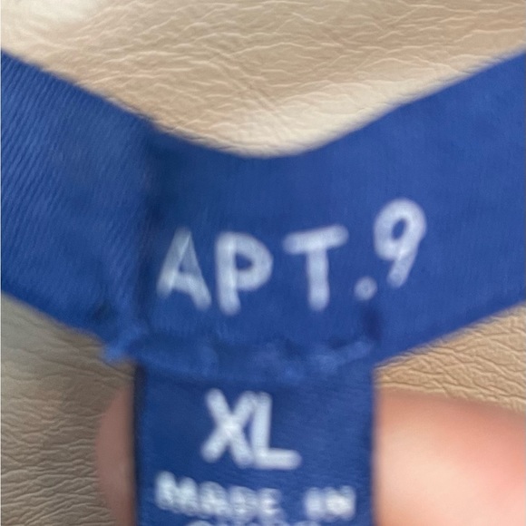 Darling cream jacket - Picture 6 of 6